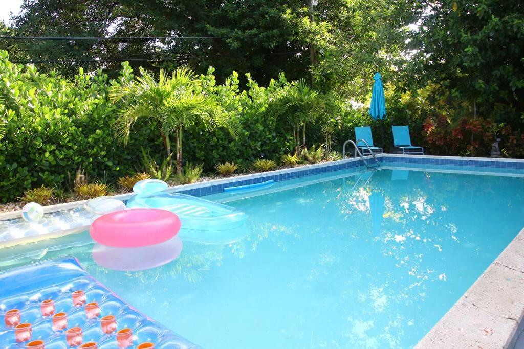 House With Pool And Bbq, 12 Min To The Beach Miami Shores Ngoại thất bức ảnh